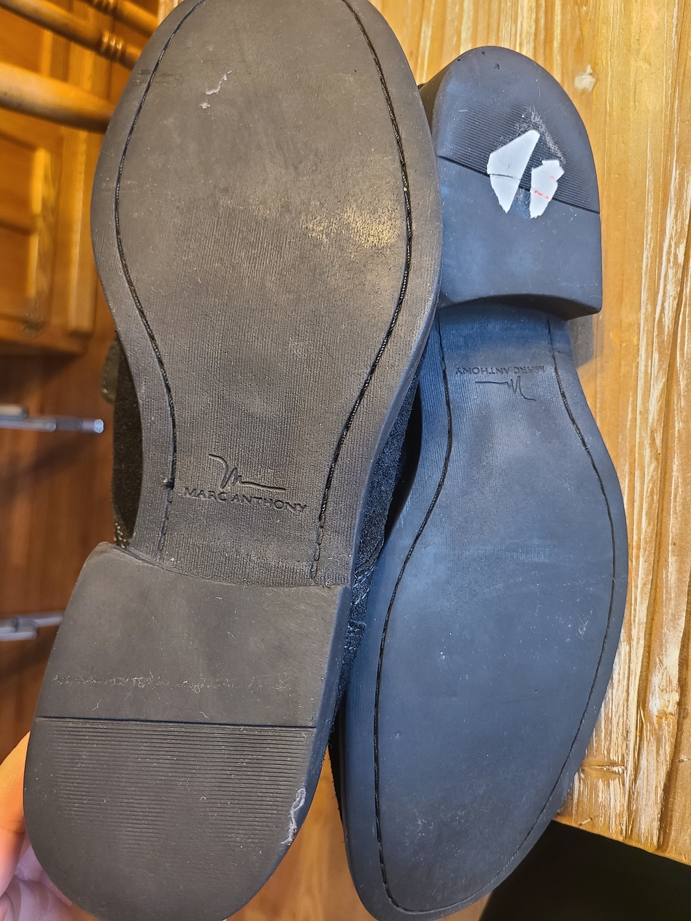 Men's Black Suede Lace-Up Boots - Picture 3 of 3